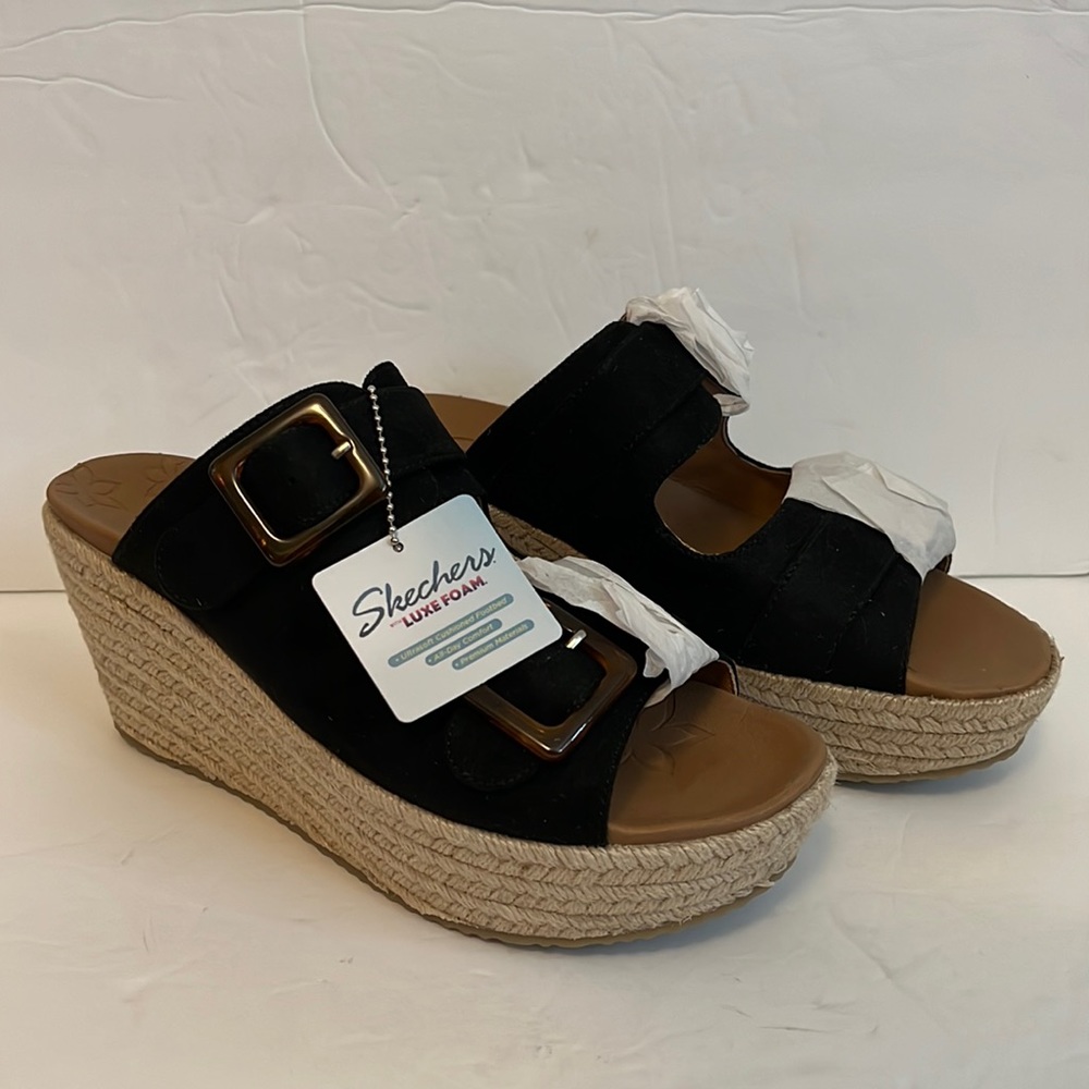 NWT | Skechers Brit Espadrille Wedges Sandals